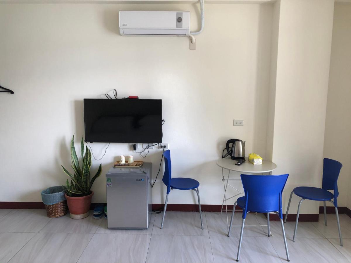 Sun Moon Lake Long Xing Homestay Yuchi Exterior foto