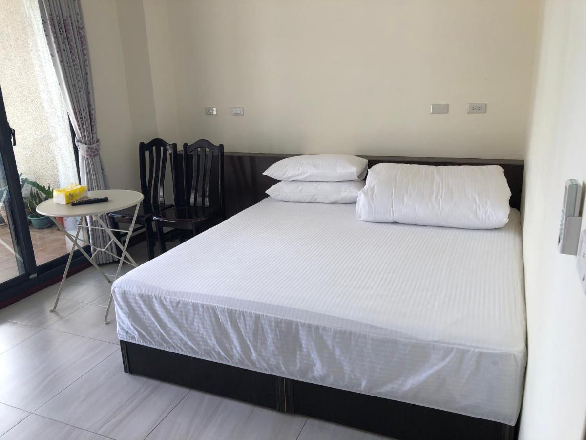 Sun Moon Lake Long Xing Homestay Yuchi Exterior foto
